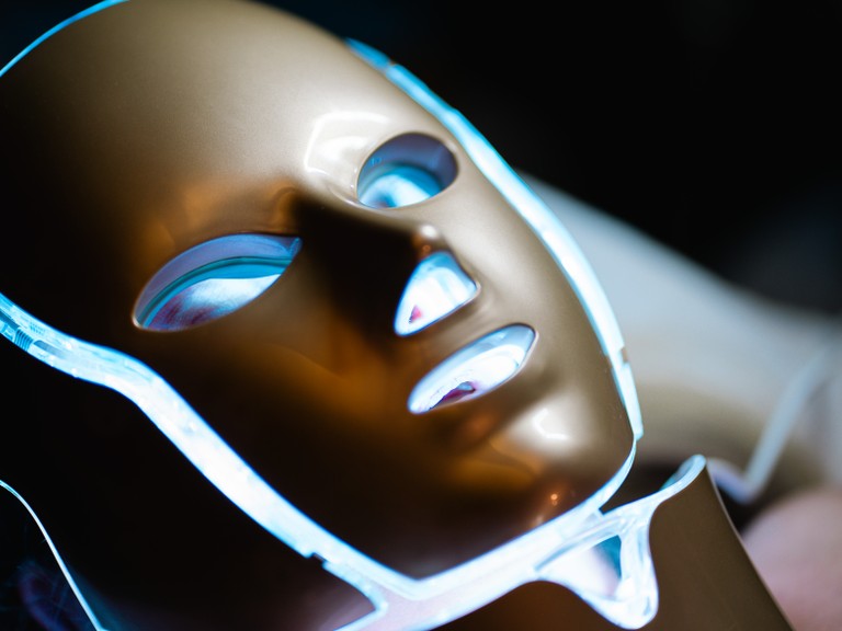 LED Goldene Maske